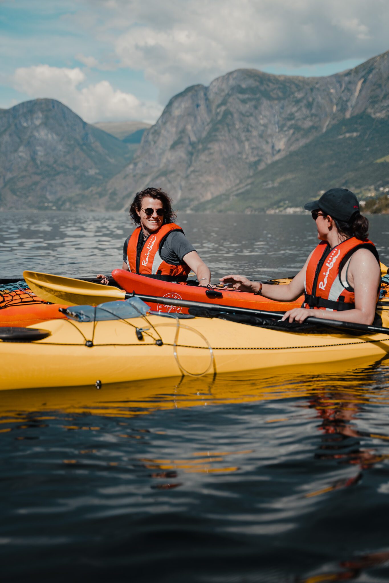 2 people kayaking - Kayaking - Norway fjord - hiking in Norway - kayaking - from Brussels airport